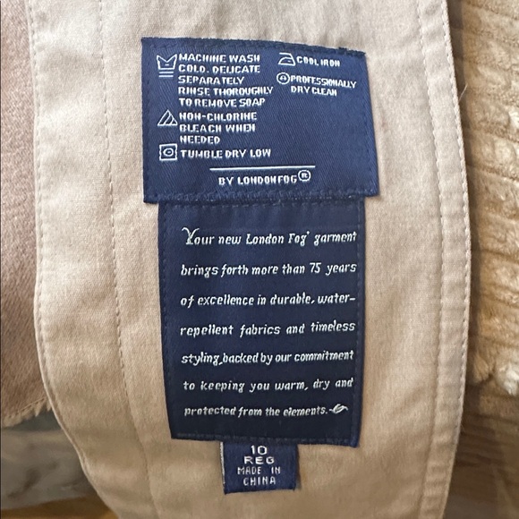 CLEAR OUT!! London Fog Trench Beige With Liner 10R - Picture 9 of 10